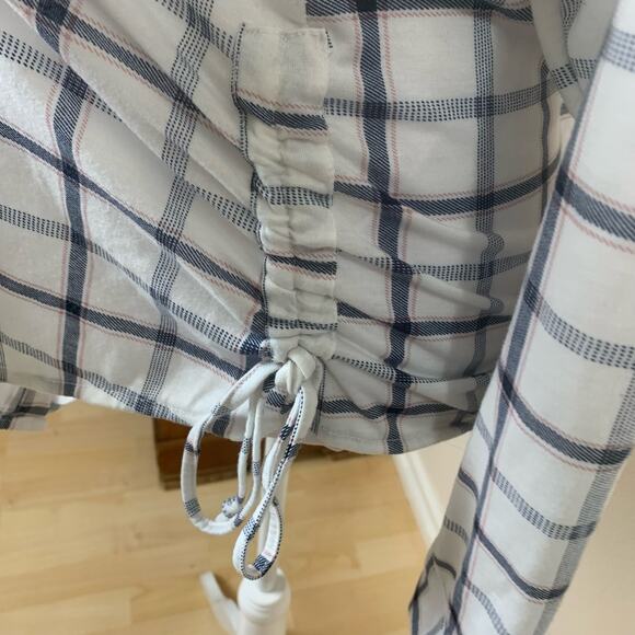 Love Potion Plus Size 3X Plaid Shirt Blue White Button Up Long Sleeve Ruched - Picture 5 of 7